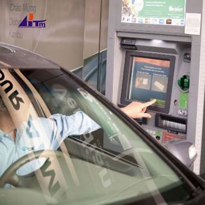 NCR SelfServ 34 NCR 6634 WalkUp Through The Wall Máy ATM đầy đủ chức năng
