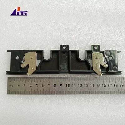 Chiếc máy ATM phụ tùng NCR Cassette Shutter Plate 777-0016791 445-0599667