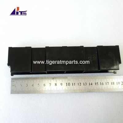 ATM phụ tùng phụ tùng NCR S2 Cassette Door Cover Bracket phía sau 445-0756222-07 445-0726461