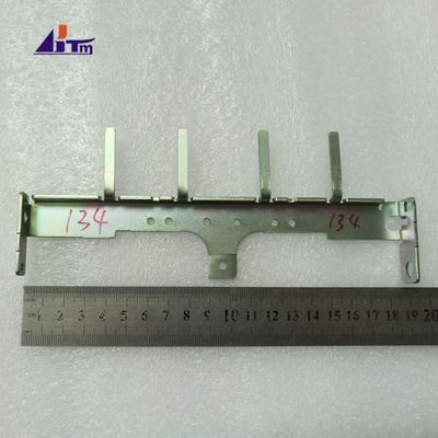 Các bộ phận phụ tùng ATM NCR Metal Bracket 445-0761208-134