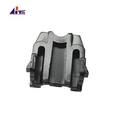 Các bộ phận ATM NCR S2 Xe đẩy xe buồng lái Idler Retainer 445-0761208-200 445-0729804