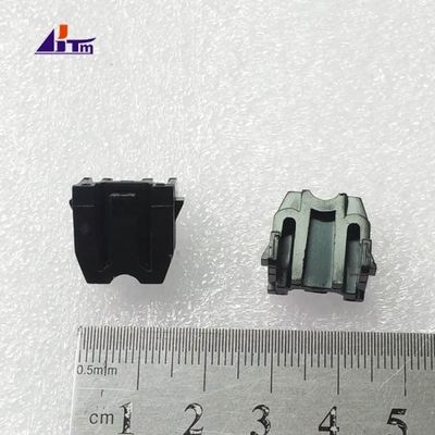 Các bộ phận ATM NCR S2 Xe đẩy xe buồng lái Idler Retainer 445-0761208-200 445-0729804